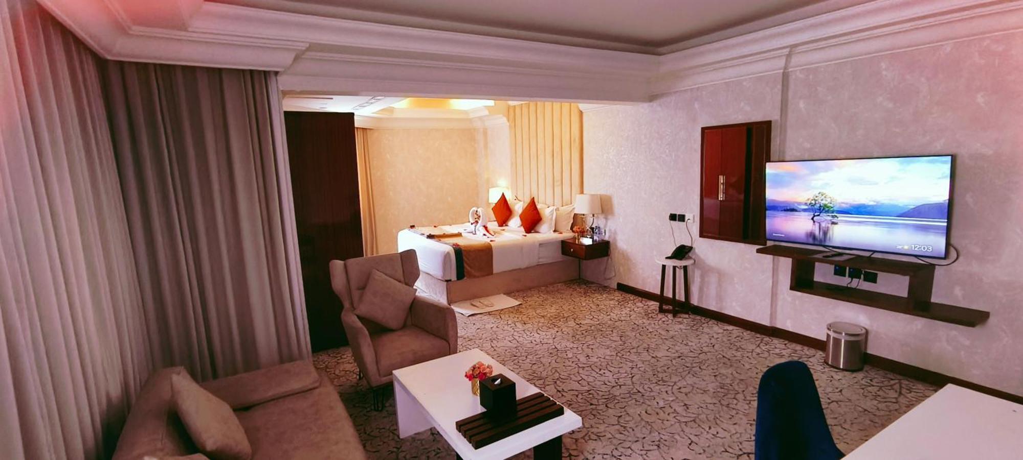 Ivory Inn Hotel Doha Qatar Zewnętrze zdjęcie