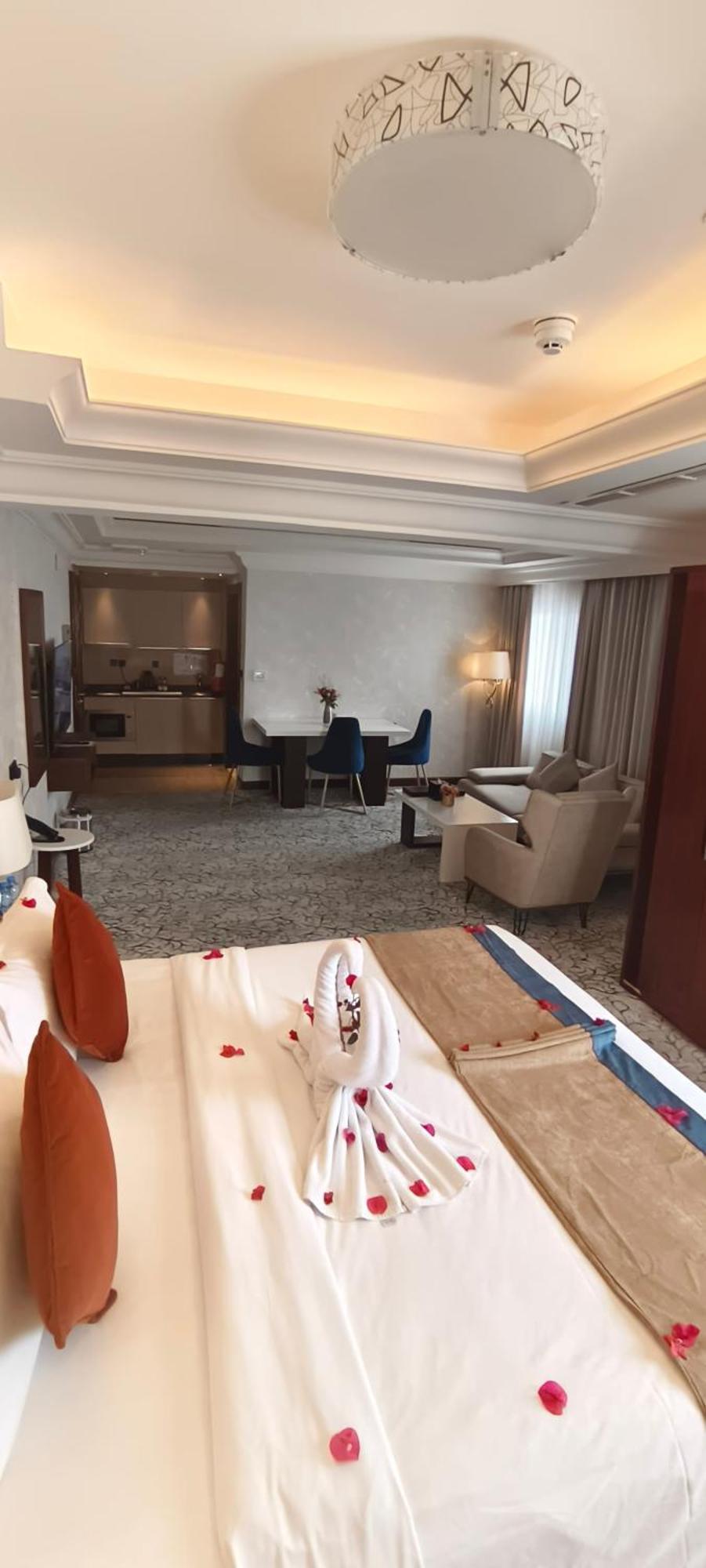 Ivory Inn Hotel Doha Qatar Zewnętrze zdjęcie